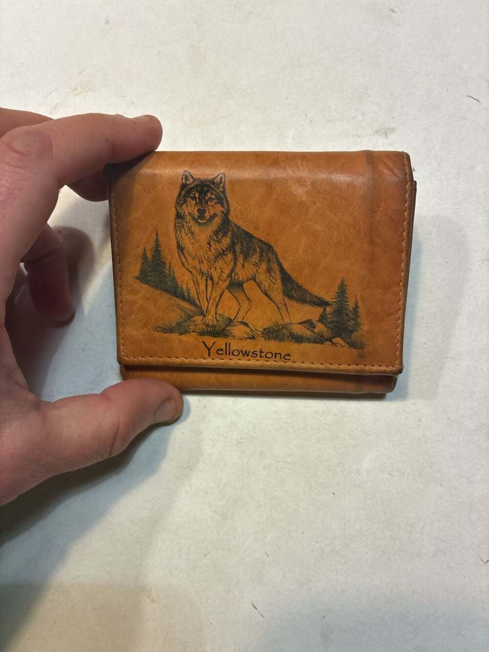 Yellowstone Wolf Leather Trifold Wallet Brown